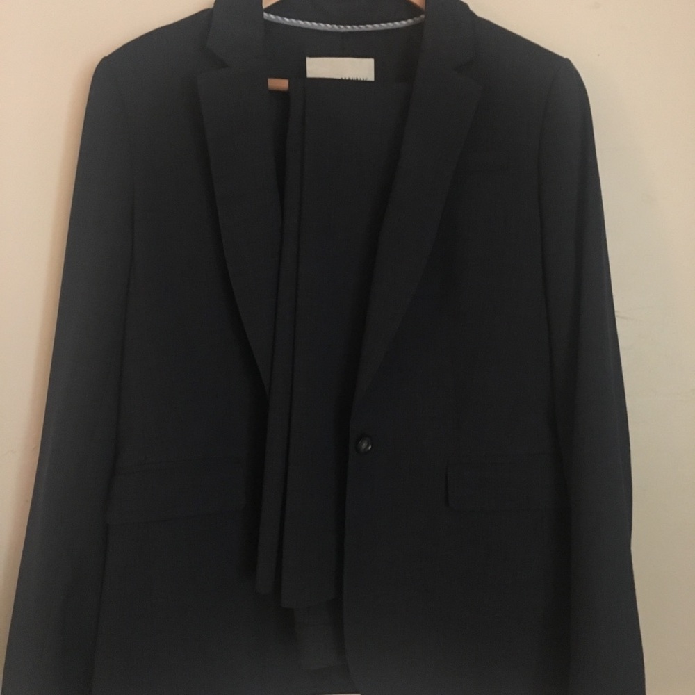 Dark navy banana republic suit